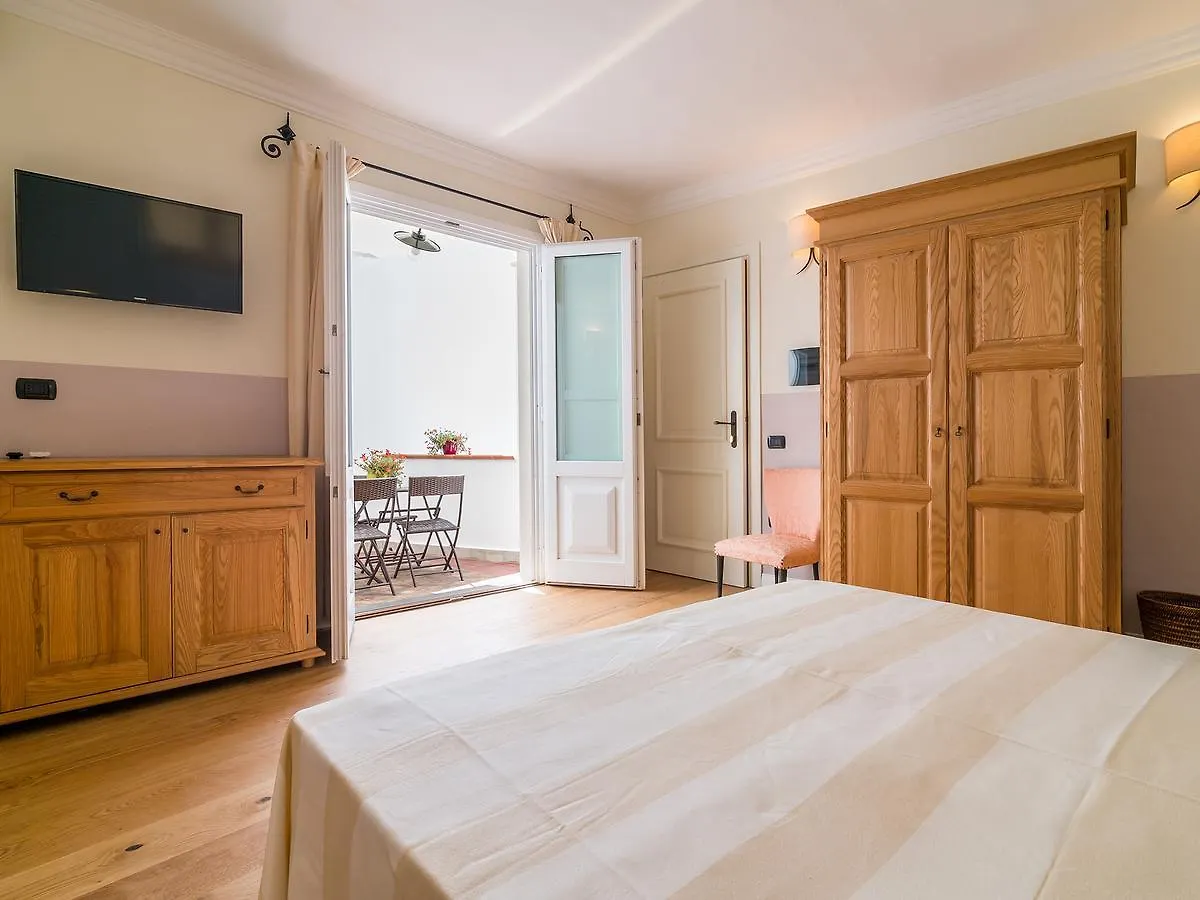Bed & Breakfast Charming Rooms Opuntia Carloforte