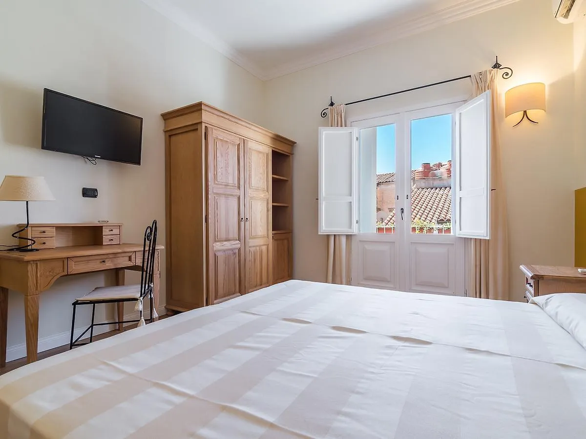 Charming Rooms Opuntia Carloforte  2*, Carloforte (Isola di San Pietro) Italien